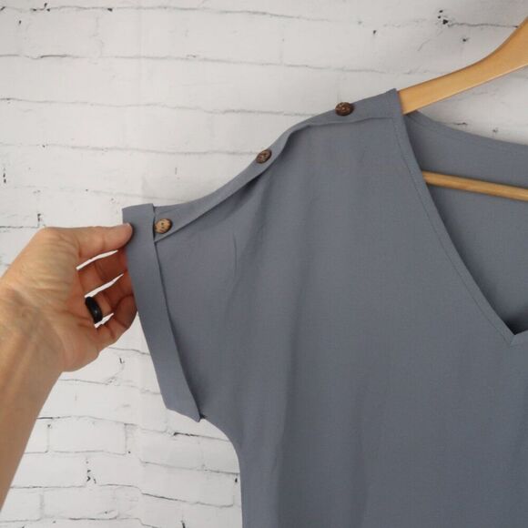 SHIEN GREY SHORT SLEEVE V NECK OFFICE WORK TOP WITH BUTTON DETAIL ON SHOULDERS - Picture 5 of 7